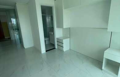 Imagem: O apartamento possui 1 Dormitório, 1 Banheiro, 1 Vaga na garagem