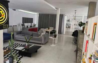 Imagem: A casa em condomínio possui 3 Dormitórios, 3 Banheiros, 2