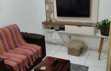 Imagem: A casa possui 3 Dormitórios, 2 Banheiros, 1 Vaga na garagem