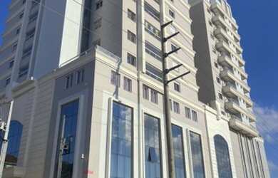 Imagem: O apartamento possui 3 Dormitórios, 2 Banheiros, 2 Vagas na