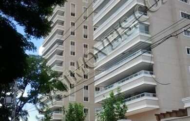 Imagem: O apartamento possui 4 Dormitórios, 5 Banheiros, 5 Vagas na