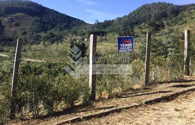 Imagem 6: Terreno no cascatinha. 