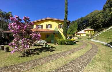 Imagem: A chácara possui 24.500m² de Área e está localizado em