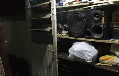 Imagem: A casa possui 2 Dormitórios, 2 Banheiros, 2 Vagas na garagem