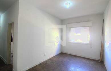 Imagem: O apartamento possui 2 Dormitórios, 1 Banheiro, 80m² de Área