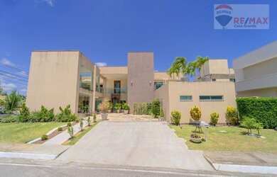 Imagem: A casa em condomínio possui 4 Dormitórios, 5 Banheiros, 4