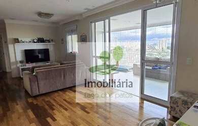 Imagem: O apartamento possui 3 Dormitórios, 3 Banheiros, 2 Vagas na