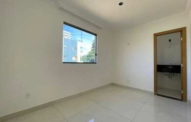 Imagem 14: Casa com 3 Quartos à Venda, 118 m² por R$ 550.000 no Bairro Itapoã