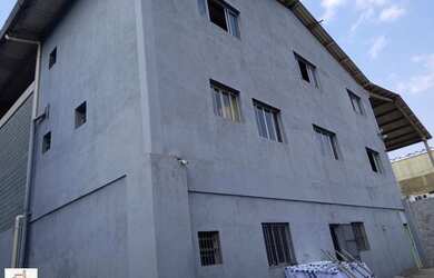 Imagem 1: Galpão INDUSTRIAL Santana de Parnaíba - SP - Recanto Sombra do Ipê