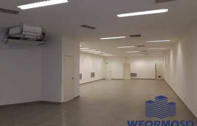 Imagem: O depósito possui 504m² de Área, Ar-condicionado e está