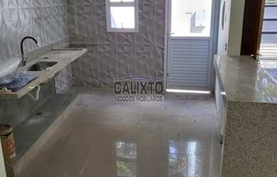 Imagem: A casa possui 2 Dormitórios, 1 Banheiro, 1 Vaga na garagem