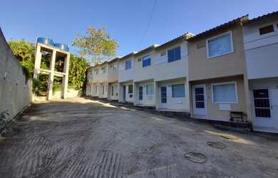 Imagem: A casa em condomínio possui 2 Dormitórios, 2 Banheiros, 1