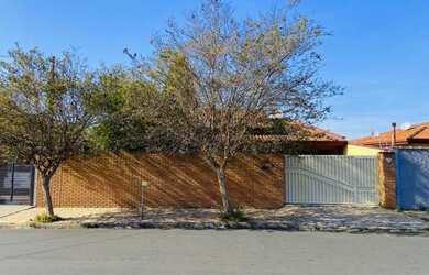 Imagem 8: Linda Casa com piscina De R$ 700.000 por R$ 350.000