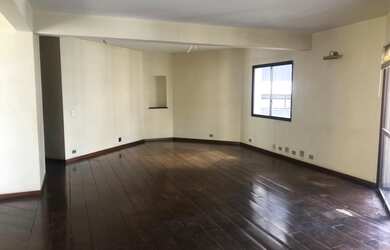 Imagem: O apartamento para alugar possui 4 Dormitórios, 4 Banheiros