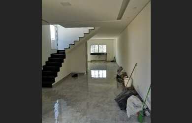 Imagem 13: Casa de 210 m² para Venda em Santana de Parnaiba