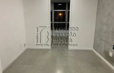 Imagem: O depósito possui 1 Vaga na garagem, 30m² de Área e está