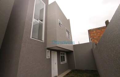 Imagem: A casa em condomínio possui 3 Dormitórios, 3 Banheiros, 2