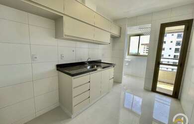 Imagem: O apartamento possui 3 Dormitórios, 2 Banheiros, 2 Vagas na