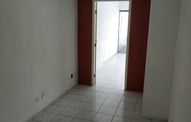 Imagem 7: Conjunto amplo, com copa e banheiro, centro comercial de Alphaville