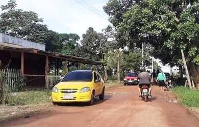 Imagem 1: Lote/Terreno com 27.000 m2 de frente p o Rio Solimões