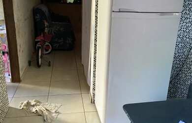 Imagem 4: Casa por 130 mil. Na zona leste. Perto de tudo