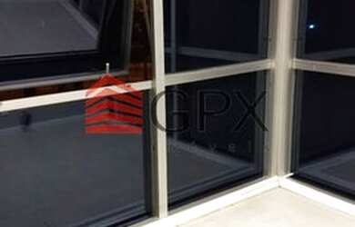 Imagem: O depósito possui 1 Vaga na garagem, 60m² de Área e está