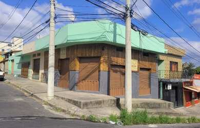 Imagem: O terreno possui 360m² de Área e está localizado em Santa