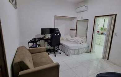 Imagem: A kitnet possui 1 Dormitório, 1 Banheiro, 32m² de Área e