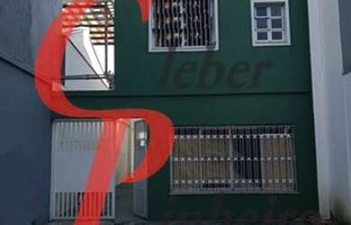 Imagem: O depósito para alugar possui 2 Vagas na garagem e 195m² de