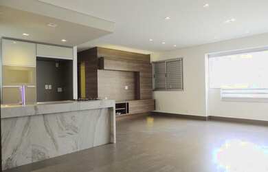 Imagem: O apartamento possui 1 Dormitório, 2 Banheiros, 2 Vagas na