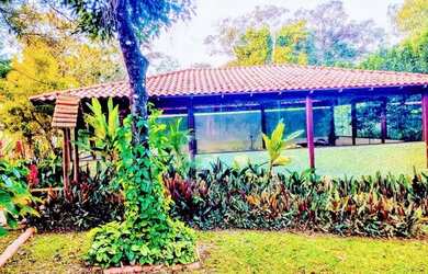 Imagem 13: 3 casas em área de 15.000 metros