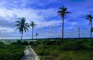 Imagem: O terreno possui 600m² de Área e está localizado em Praia