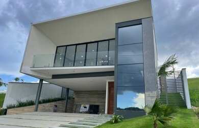 Imagem: A casa em condomínio possui 3 Dormitórios, 4 Banheiros, 4