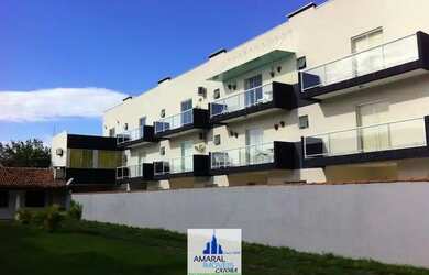 Imagem: A casa possui 4 Dormitórios, 2 Banheiros, 2 Vagas na garagem