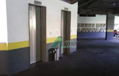 Imagem: O depósito possui 1 Vaga na garagem, 15m² de Área e está