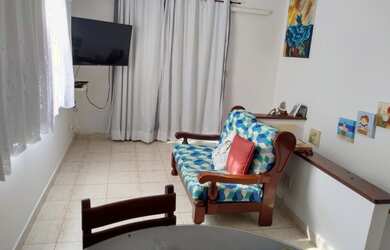 Imagem: A casa possui 2 Dormitórios, 2 Banheiros, 1 Vaga na garagem