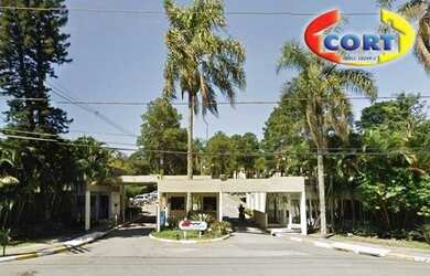 Imagem: O terreno possui 985m² de Área e está localizado em Arujázinho