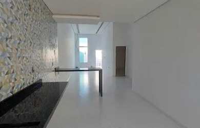 Imagem: A casa à venda possui 3 Dormitórios, 1 Banheiro, 2 Vagas na