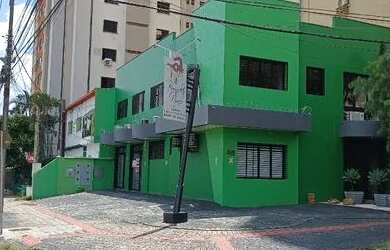 Imagem: O depósito possui 2 Vagas na garagem, 47m² de Área e está