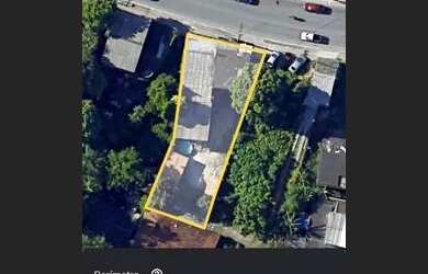 Imagem: O terreno possui 4.700m² de Área e está localizado em Campo