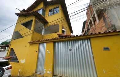 Imagem: A casa possui 5 Dormitórios, 5 Banheiros, 3 Vagas na garagem