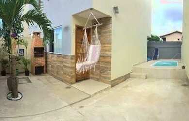 Imagem: A casa possui 2 Dormitórios, 2 Banheiros, 1 Vaga na garagem