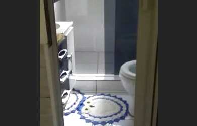 Imagem: A casa possui 3 Dormitórios, 2 Banheiros e está localizado