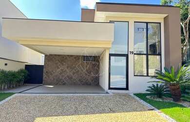 Imagem: A casa em condomínio possui 3 Dormitórios, 5 Banheiros, 4