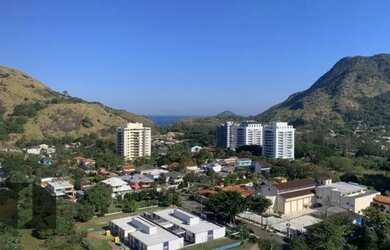 Imagem: O apartamento possui 3 Dormitórios, 2 Banheiros, 2 Vagas na