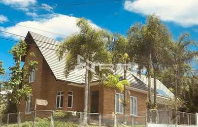 Imagem: A casa em condomínio possui 3 Dormitórios, 3 Banheiros, 2