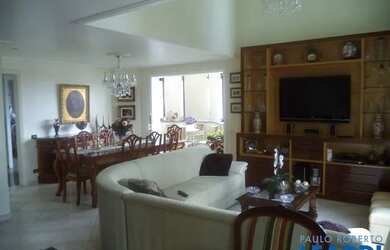 Imagem: O apartamento possui 4 Dormitórios, 4 Banheiros, 3 Vagas na