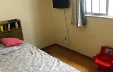 Imagem: A casa possui 2 Dormitórios, 1 Banheiro, 70m² de Área e