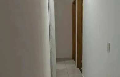 Imagem: A casa possui 2 Dormitórios, 1 Banheiro, Churrasqueira, Ar-condicionado