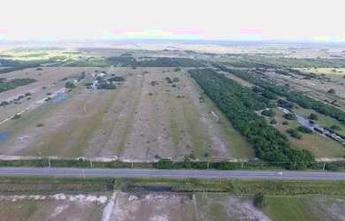 Imagem: A fazenda possui 338.800m² de Área e está localizado em